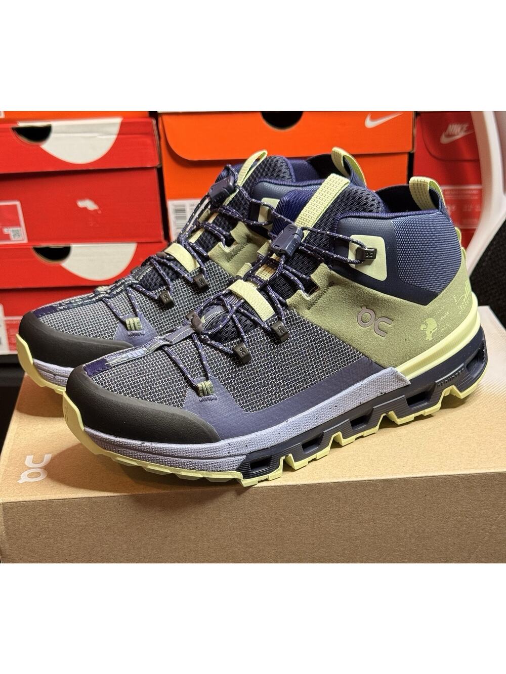 On Cloudtrax Reseda Lavender Wmns 8 Hiking Trail Shoes (120)